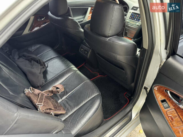 Серый Тойота Камри, объемом двигателя 3.5 л и пробегом 340 тыс. км за 8500 $, фото 21 на Automoto.ua