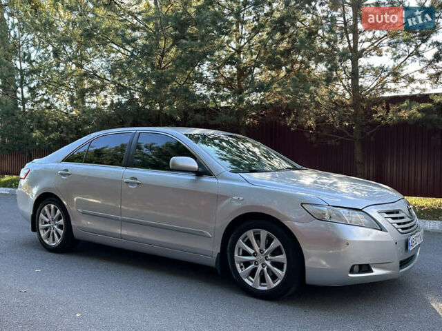 Тойота Камри 2008 в Виннице на Automoto.ua Серый Тойота Камри, объемом двигателя 2.4 л и пробегом 234 тыс. км за 7999 $, фото 8 на Automoto.ua