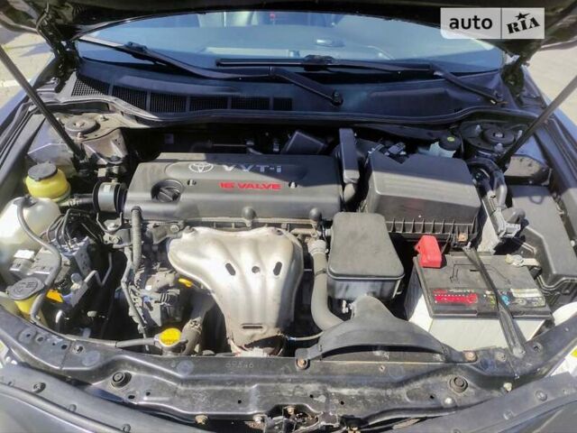 Сірий Тойота Камрі, об'ємом двигуна 2.4 л та пробігом 222 тис. км за 8300 $, фото 10 на Automoto.ua