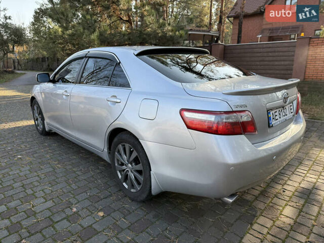 Серый Тойота Камри, объемом двигателя 3.46 л и пробегом 280 тыс. км за 8700 $, фото 2 на Automoto.ua