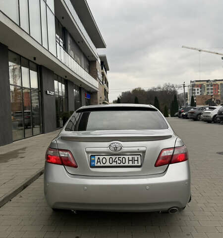 Серый Тойота Камри, объемом двигателя 2.36 л и пробегом 251 тыс. км за 7200 $, фото 9 на Automoto.ua