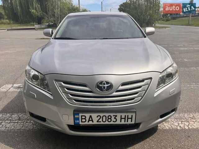 Сірий Тойота Камрі, об'ємом двигуна 2.36 л та пробігом 212 тис. км за 9800 $, фото 3 на Automoto.ua