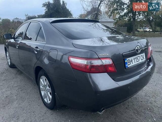 Серый Тойота Камри, объемом двигателя 3.46 л и пробегом 171 тыс. км за 11300 $, фото 4 на Automoto.ua