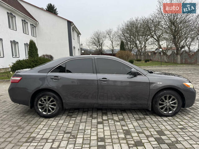 Сірий Тойота Камрі, об'ємом двигуна 3.46 л та пробігом 400 тис. км за 8800 $, фото 10 на Automoto.ua