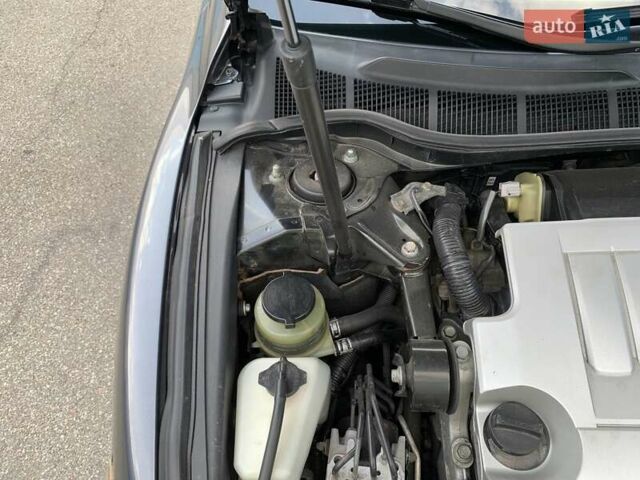 Серый Тойота Камри, объемом двигателя 3.5 л и пробегом 264 тыс. км за 8700 $, фото 37 на Automoto.ua