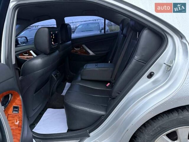 Серый Тойота Камри, объемом двигателя 3.5 л и пробегом 270 тыс. км за 8790 $, фото 20 на Automoto.ua