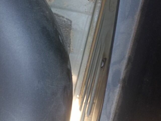 Серый Тойота Камри, объемом двигателя 2.4 л и пробегом 213 тыс. км за 9300 $, фото 13 на Automoto.ua