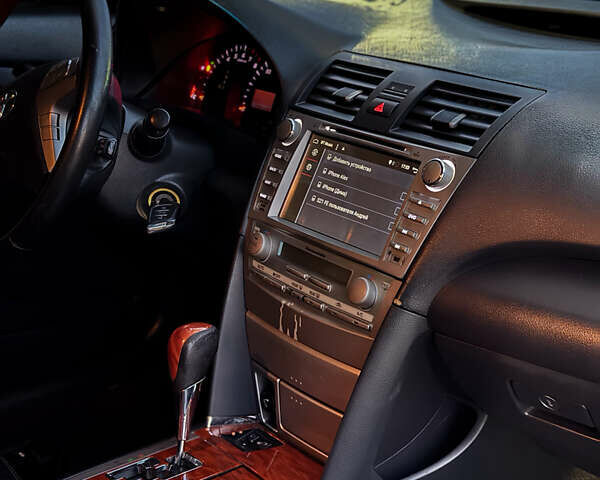 Тойота Камри 2008 в Броварах на Automoto.ua Серый Тойота Камри, объемом двигателя 3.5 л и пробегом 230 тыс. км за 9400 $, фото 13 на Automoto.ua