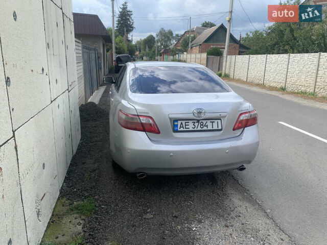 Сірий Тойота Камрі, об'ємом двигуна 3.5 л та пробігом 280 тис. км за 8500 $, фото 5 на Automoto.ua