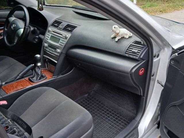 Тойота Камри 2008 в Корсунь-Шевченковском на Automoto.ua Серый Тойота Камри, объемом двигателя 2.4 л и пробегом 332 тыс. км за 7400 $, фото 14 на Automoto.ua