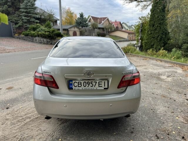 Сірий Тойота Камрі, об'ємом двигуна 3.5 л та пробігом 300 тис. км за 8500 $, фото 5 на Automoto.ua