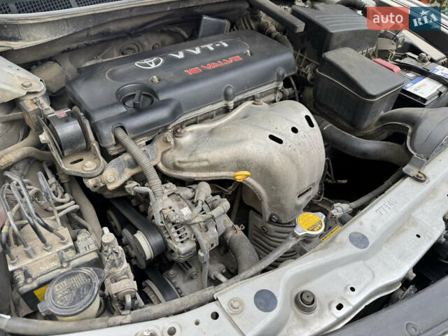 Серый Тойота Камри, объемом двигателя 2.36 л и пробегом 308 тыс. км за 7500 $, фото 21 на Automoto.ua