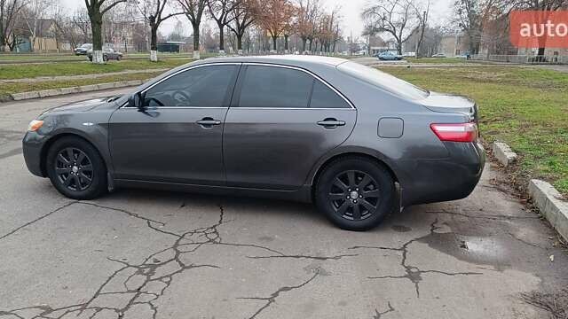 Сірий Тойота Камрі, об'ємом двигуна 2.4 л та пробігом 297 тис. км за 9150 $, фото 23 на Automoto.ua