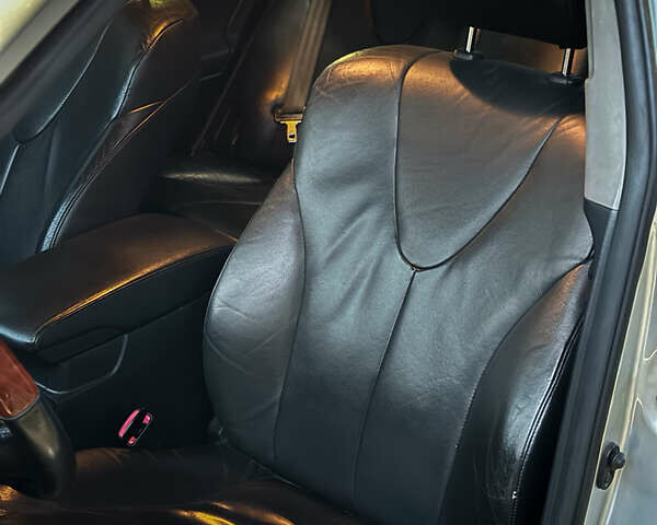 Тойота Камри 2008 в Броварах на Automoto.ua Серый Тойота Камри, объемом двигателя 3.5 л и пробегом 230 тыс. км за 9400 $, фото 14 на Automoto.ua