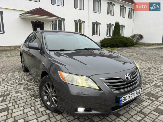 Сірий Тойота Камрі, об'ємом двигуна 3.46 л та пробігом 400 тис. км за 8800 $, фото 12 на Automoto.ua