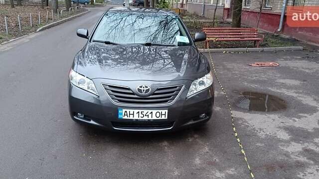 Сірий Тойота Камрі, об'ємом двигуна 2.4 л та пробігом 297 тис. км за 9150 $, фото 34 на Automoto.ua
