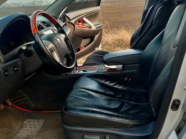 Серый Тойота Камри, объемом двигателя 3.5 л и пробегом 298 тыс. км за 8500 $, фото 8 на Automoto.ua