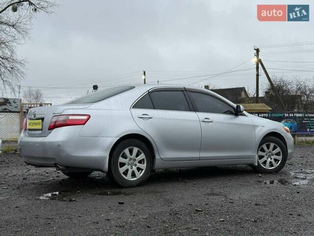 Серый Тойота Камри, объемом двигателя 3.5 л и пробегом 270 тыс. км за 8790 $, фото 8 на Automoto.ua