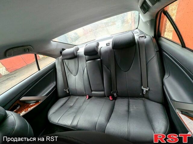 Серый Тойота Камри, объемом двигателя 2.4 л и пробегом 176 тыс. км за 3500 $, фото 8 на Automoto.ua