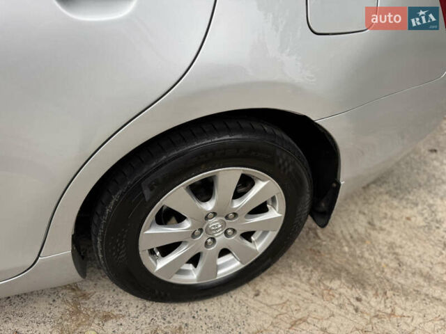 Серый Тойота Камри, объемом двигателя 3.5 л и пробегом 340 тыс. км за 8500 $, фото 12 на Automoto.ua