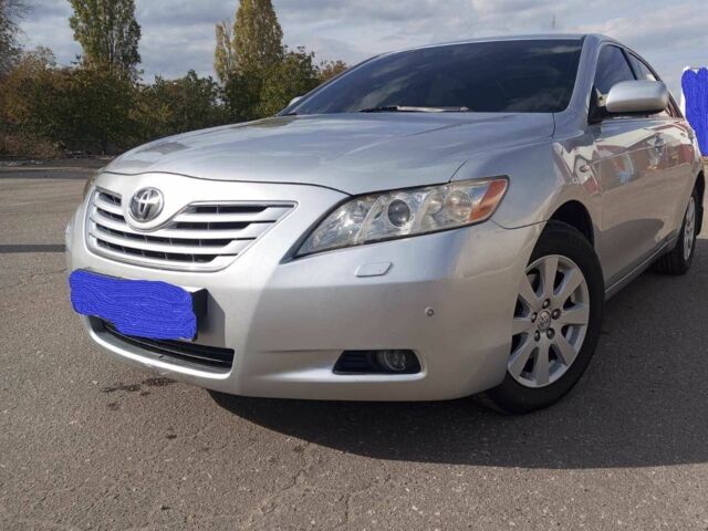 Серый Тойота Камри, объемом двигателя 2.5 л и пробегом 3 тыс. км за 8500 $, фото 2 на Automoto.ua