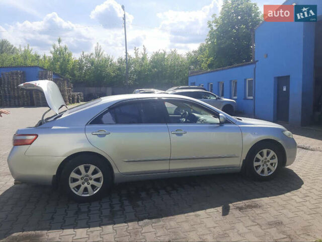 Сірий Тойота Камрі, об'ємом двигуна 2.36 л та пробігом 264 тис. км за 7000 $, фото 4 на Automoto.ua