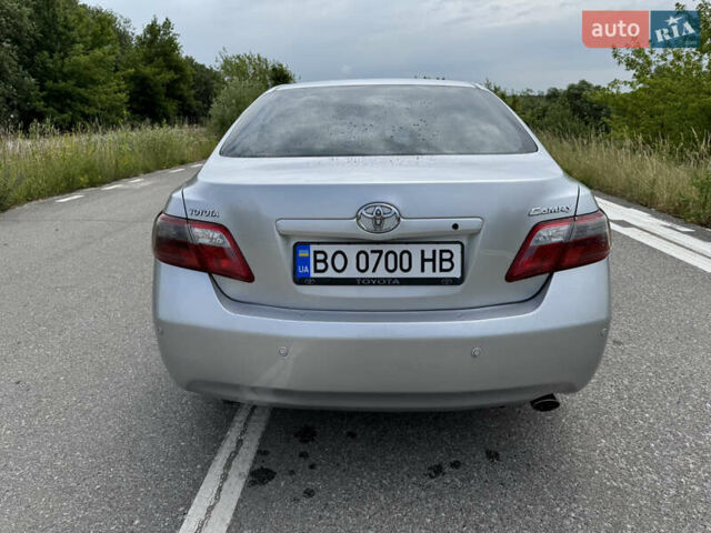 Серый Тойота Камри, объемом двигателя 2.36 л и пробегом 308 тыс. км за 7500 $, фото 6 на Automoto.ua