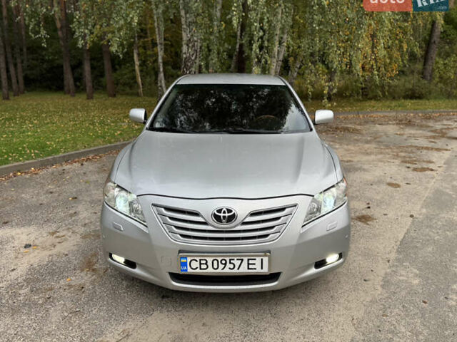 Серый Тойота Камри, объемом двигателя 3.5 л и пробегом 340 тыс. км за 8500 $, фото 9 на Automoto.ua