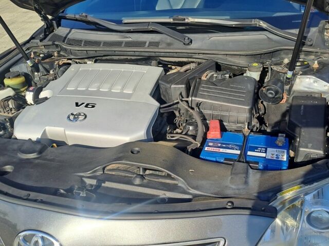 Сірий Тойота Камрі, об'ємом двигуна 3.5 л та пробігом 235 тис. км за 8200 $, фото 10 на Automoto.ua