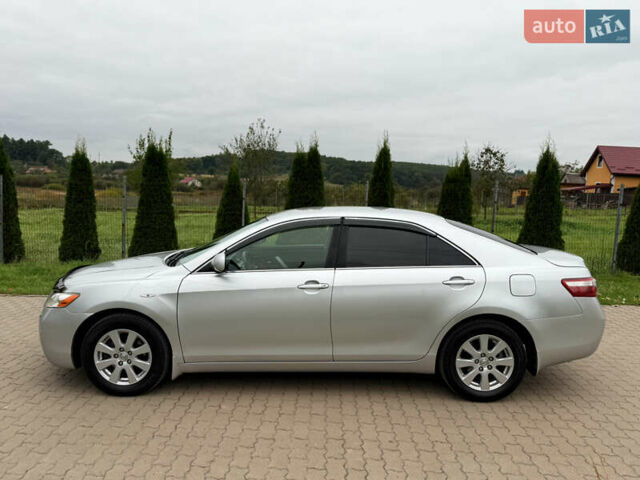 Сірий Тойота Камрі, об'ємом двигуна 2.36 л та пробігом 327 тис. км за 9699 $, фото 6 на Automoto.ua