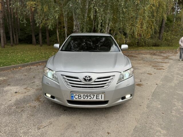 Сірий Тойота Камрі, об'ємом двигуна 3.5 л та пробігом 300 тис. км за 8500 $, фото 6 на Automoto.ua