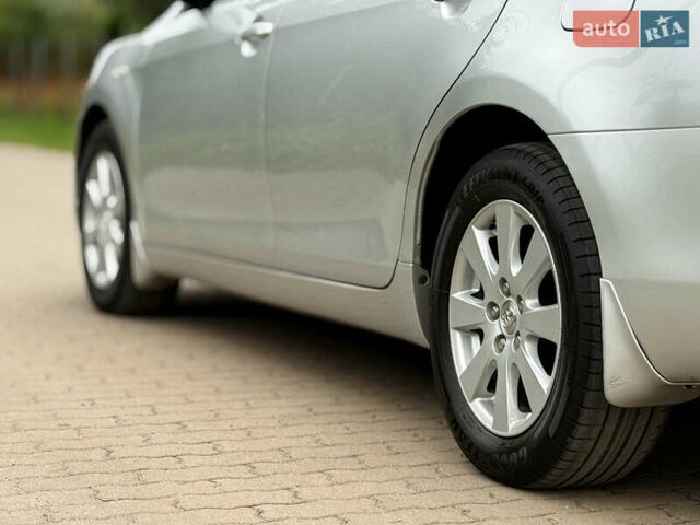 Сірий Тойота Камрі, об'ємом двигуна 2.36 л та пробігом 327 тис. км за 9699 $, фото 19 на Automoto.ua