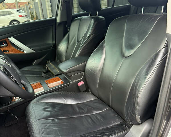 Серый Тойота Камри, объемом двигателя 3.46 л и пробегом 340 тыс. км за 9500 $, фото 15 на Automoto.ua