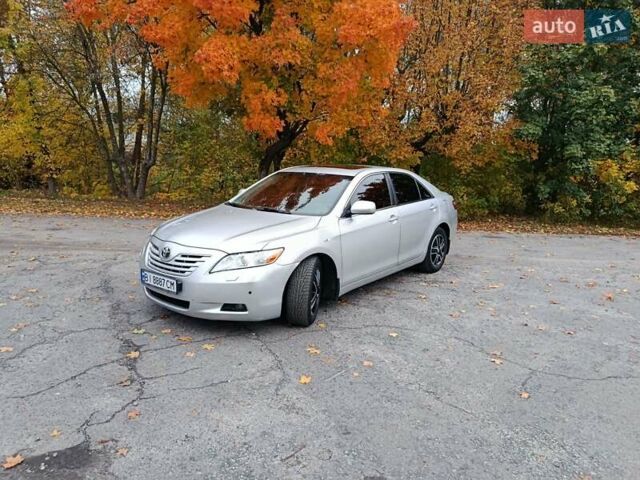 Сірий Тойота Камрі, об'ємом двигуна 2.36 л та пробігом 242 тис. км за 8300 $, фото 3 на Automoto.ua