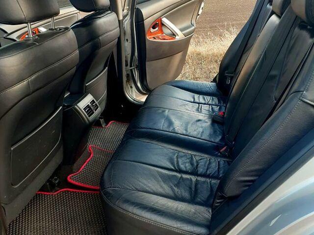 Серый Тойота Камри, объемом двигателя 3.5 л и пробегом 298 тыс. км за 8500 $, фото 12 на Automoto.ua