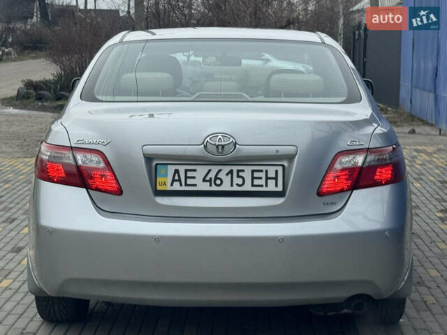 Сірий Тойота Камрі, об'ємом двигуна 2.4 л та пробігом 67 тис. км за 12900 $, фото 9 на Automoto.ua