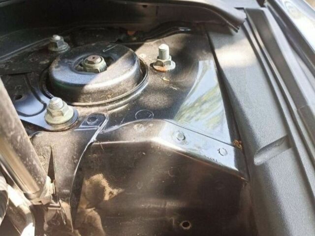 Серый Тойота Камри, объемом двигателя 2.4 л и пробегом 213 тыс. км за 9300 $, фото 12 на Automoto.ua