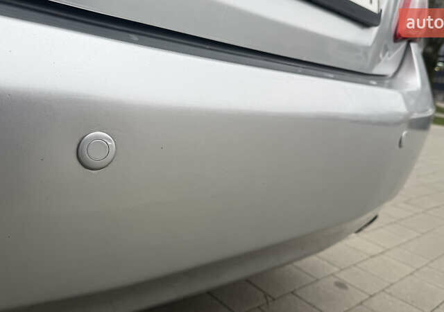 Серый Тойота Камри, объемом двигателя 2.36 л и пробегом 251 тыс. км за 7200 $, фото 24 на Automoto.ua