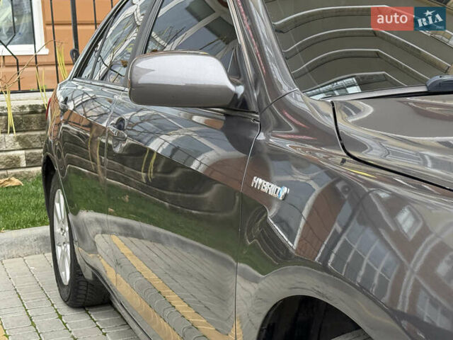 Сірий Тойота Камрі, об'ємом двигуна 2.4 л та пробігом 220 тис. км за 9100 $, фото 25 на Automoto.ua
