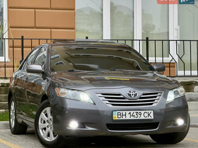 Сірий Тойота Камрі, об'ємом двигуна 2.4 л та пробігом 220 тис. км за 9100 $, фото 19 на Automoto.ua