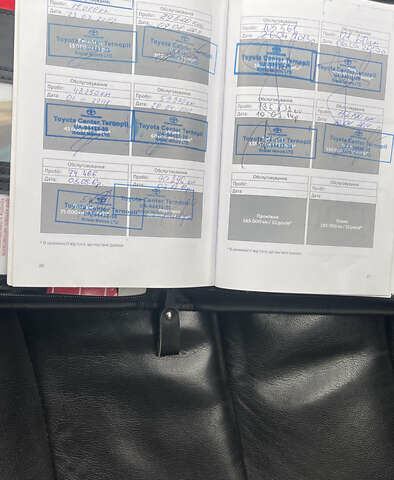 Сірий Тойота Камрі, об'ємом двигуна 3.46 л та пробігом 297 тис. км за 11500 $, фото 19 на Automoto.ua