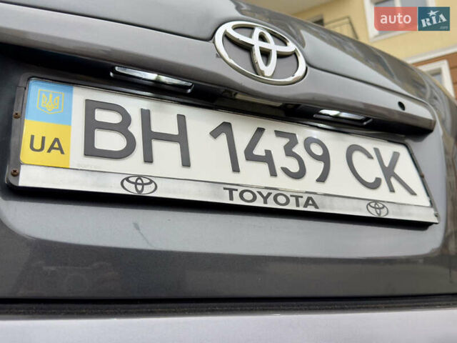 Сірий Тойота Камрі, об'ємом двигуна 2.4 л та пробігом 220 тис. км за 9100 $, фото 35 на Automoto.ua