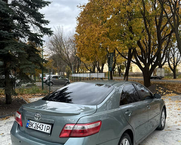Тойота Камри 2009 в Ровно на Automoto.ua Серый Тойота Камри, объемом двигателя 3.46 л и пробегом 286 тыс. км за 7650 $, фото 18 на Automoto.ua