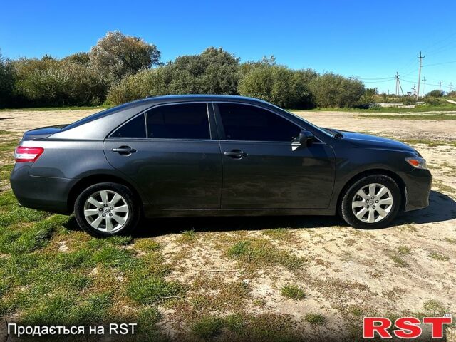 Серый Тойота Камри, объемом двигателя 2.5 л и пробегом 0 тыс. км за 7900 $, фото 2 на Automoto.ua