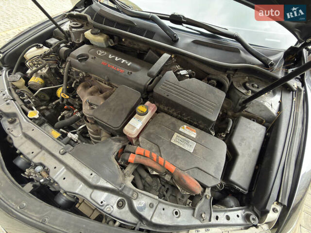 Сірий Тойота Камрі, об'ємом двигуна 2.4 л та пробігом 220 тис. км за 9100 $, фото 74 на Automoto.ua