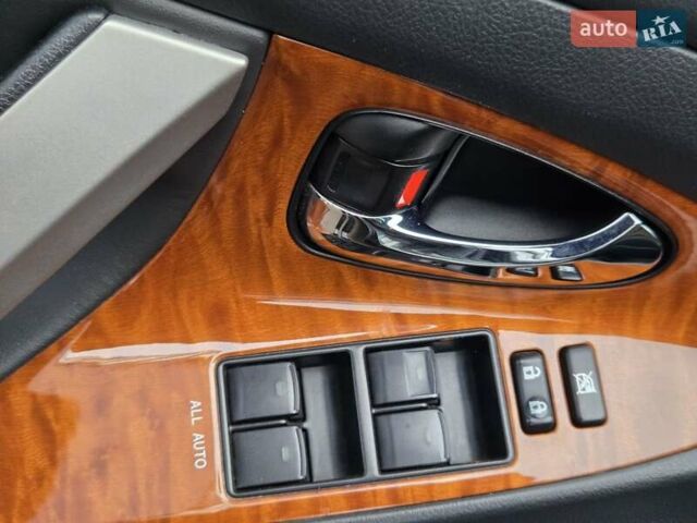 Серый Тойота Камри, объемом двигателя 3.5 л и пробегом 157 тыс. км за 15900 $, фото 16 на Automoto.ua