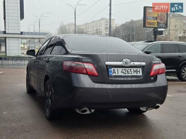 Серый Тойота Камри, объемом двигателя 3.5 л и пробегом 157 тыс. км за 15900 $, фото 4 на Automoto.ua