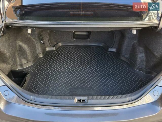 Серый Тойота Камри, объемом двигателя 3.5 л и пробегом 157 тыс. км за 15500 $, фото 25 на Automoto.ua