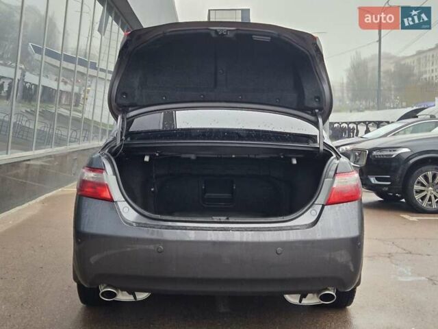 Серый Тойота Камри, объемом двигателя 3.5 л и пробегом 157 тыс. км за 15900 $, фото 26 на Automoto.ua