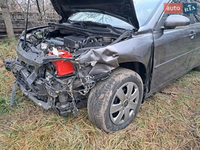 Серый Тойота Камри, объемом двигателя 2.4 л и пробегом 200 тыс. км за 4699 $, фото 7 на Automoto.ua